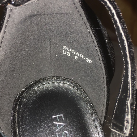 New!!!Black High heels (FashionNova) - Picture 2 of 5